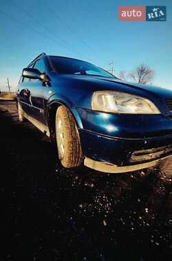Opel Astra  2004