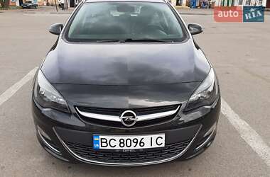 Opel Astra  2013