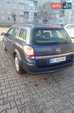 Opel Astra  2008