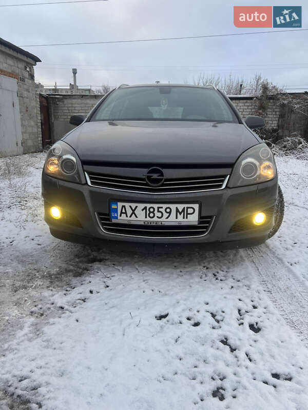 Opel Astra 2009 року в Харкові