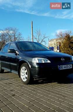 Opel Astra  2007