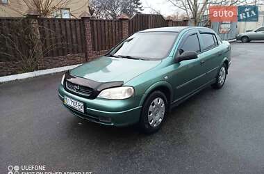 Opel Astra  2008