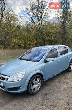 Opel Astra  2009