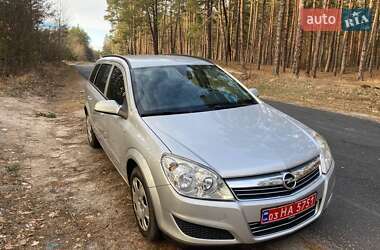 Opel Astra  2009