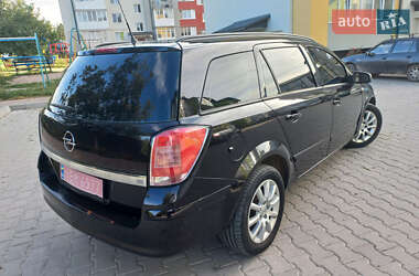 Opel Astra  2008