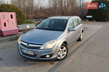 Opel Astra  2008