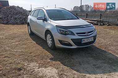 Opel Astra  2014