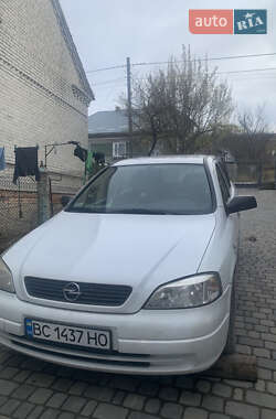 Opel Astra  2008
