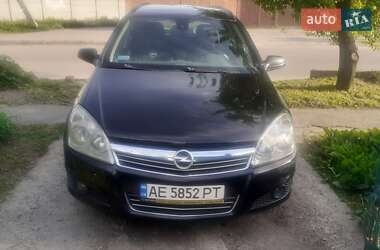 Opel Astra  2007