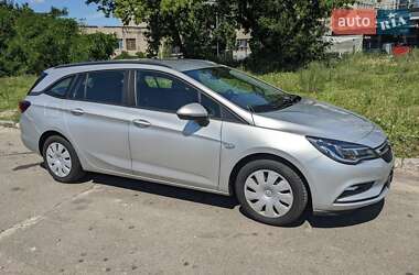 Opel Astra 2018