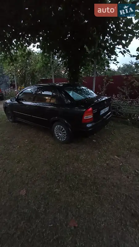 Opel Astra 2008