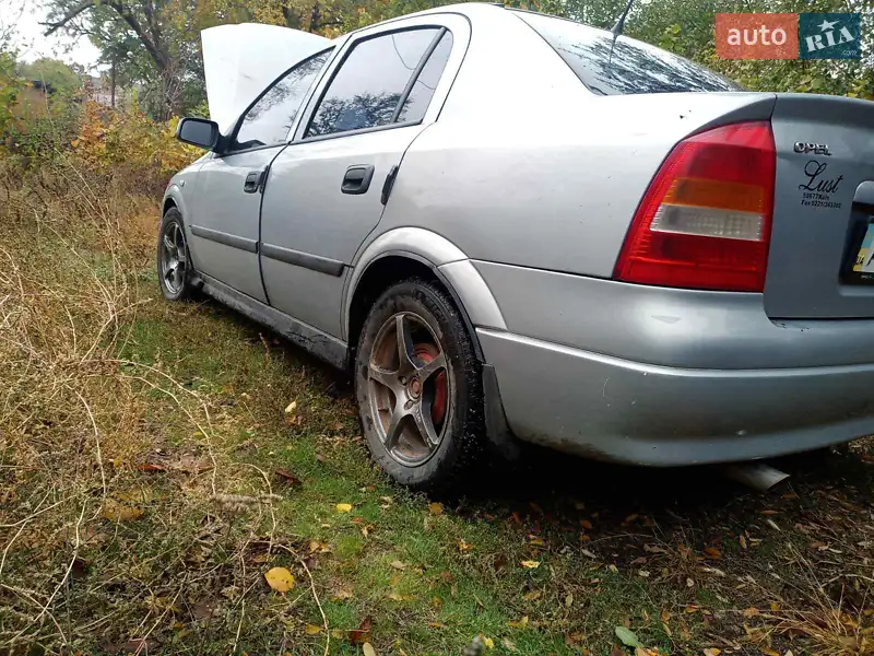 Opel Astra 2003