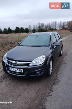 Opel Astra  2009