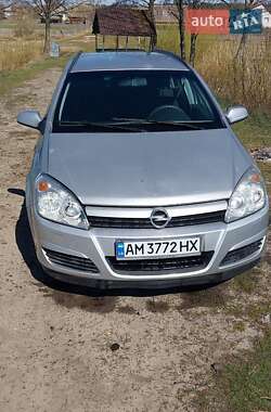 Opel Astra  2004