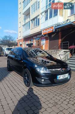 Opel Astra  2008