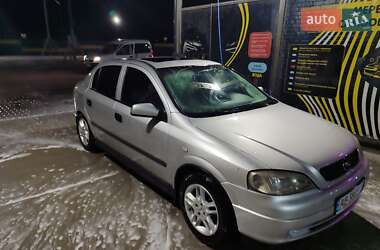 Opel Astra 1998