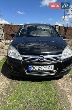 Opel Astra  2008