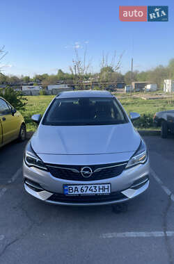 Opel Astra  2019