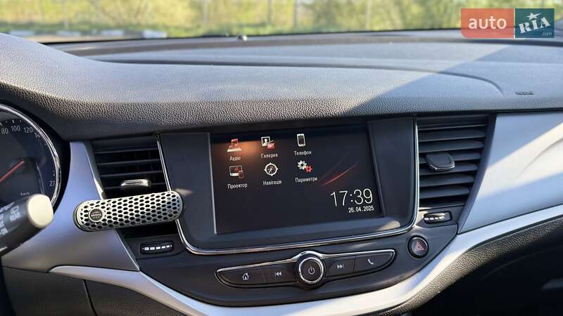 Универсал Opel Astra 2019 в Ровно