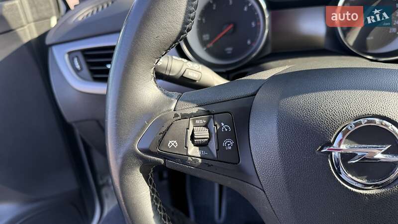 Универсал Opel Astra 2019 в Ровно