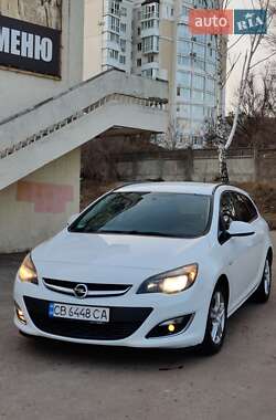Opel Astra  2013