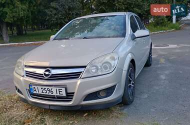 Opel Astra  2008