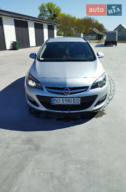 Opel Astra 2013