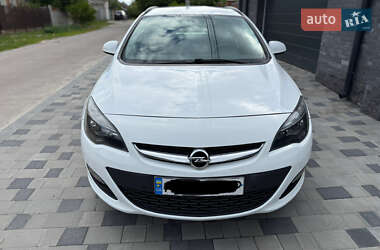 Opel Astra 2014