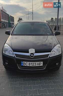 Opel Astra  2009