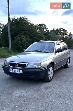 Opel Astra  1996