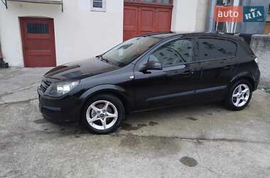 Opel Astra  2004