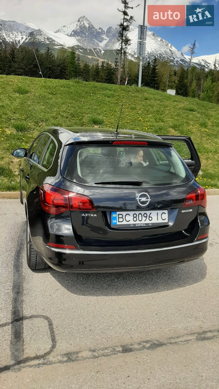 2013 Opel Astra - мініатюра 2