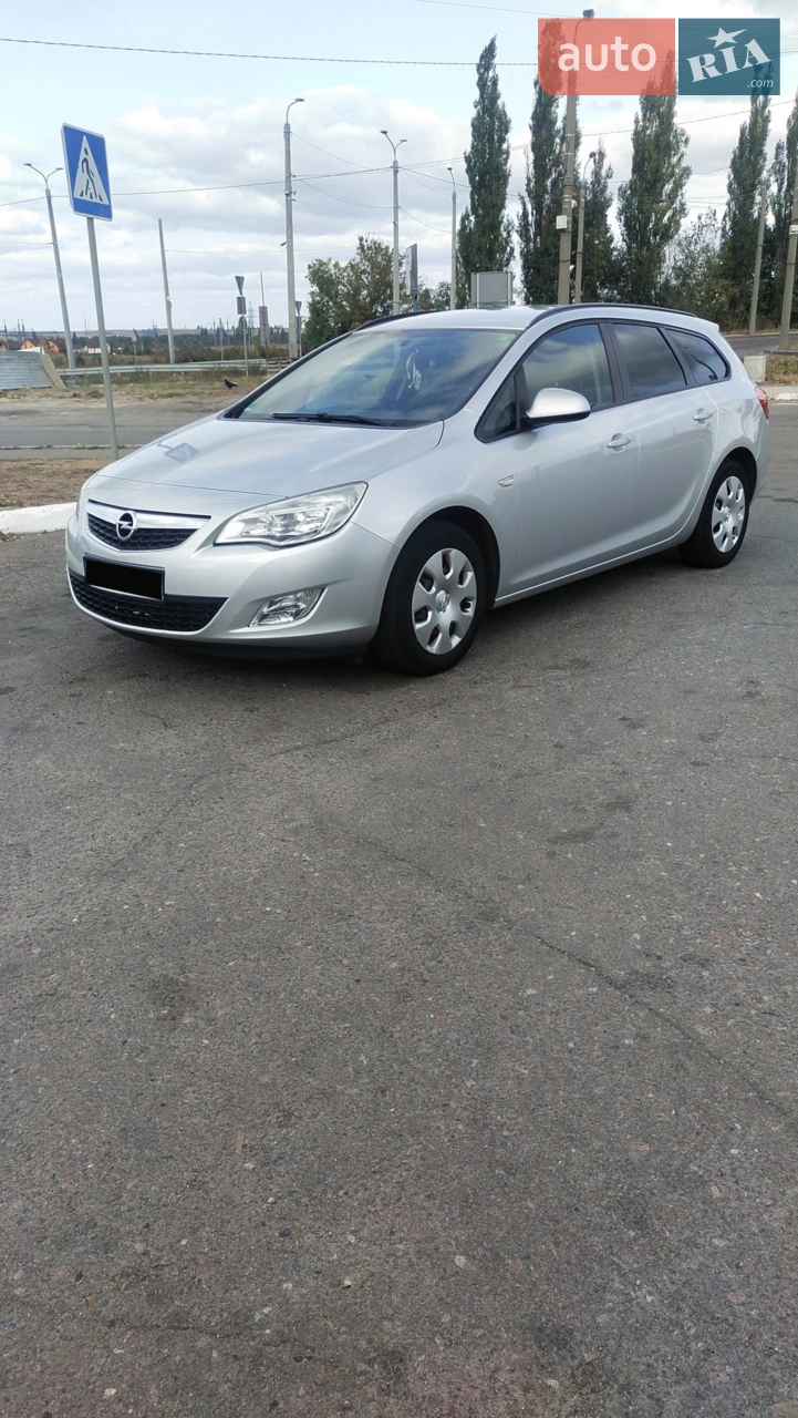 2011 Opel Astra - мініатюра 2