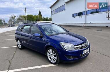 Opel Astra  2008