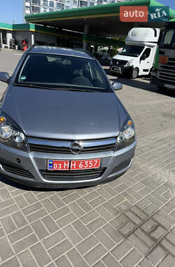 Opel Astra  2005