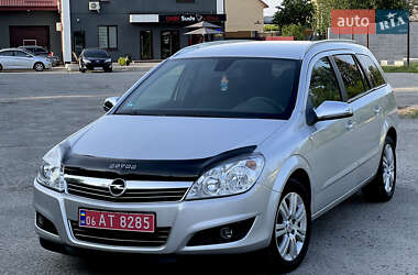 Opel Astra  2008
