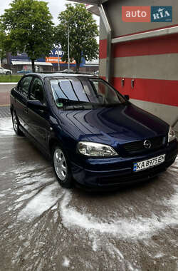 Opel Astra  2001