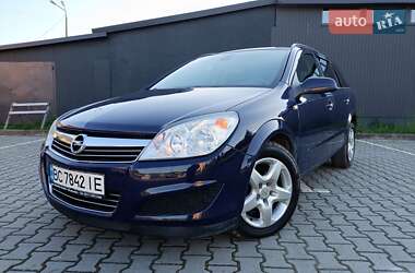 Opel Astra  2008