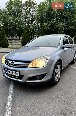 Opel Astra  2007