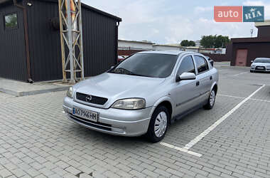 Opel Astra  2000