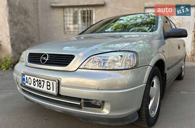 Opel Astra  2006