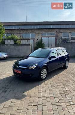 Opel Astra  2005