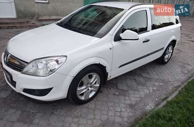 Opel Astra  2010