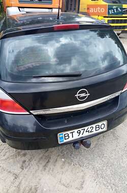 Opel Astra  2005