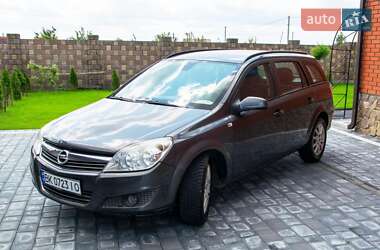 Opel Astra 2009