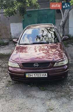Opel Astra  2002