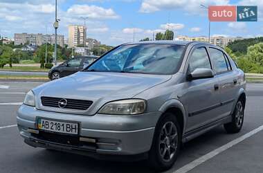 Opel Astra  2002