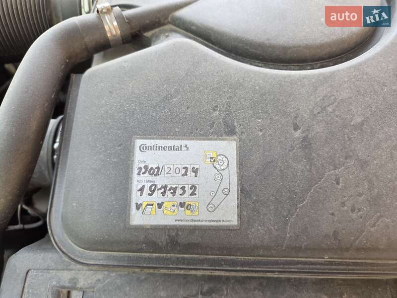Седан Opel Astra 2000 в Львове