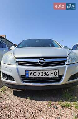 Opel Astra  2009