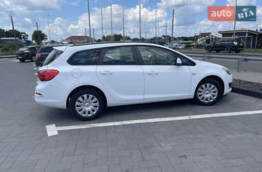 Opel Astra  2015